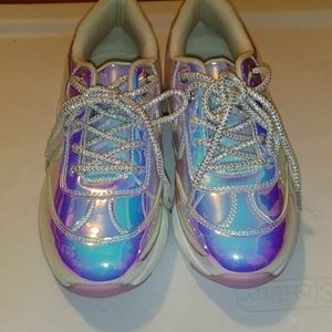 Girls metallic white shoes